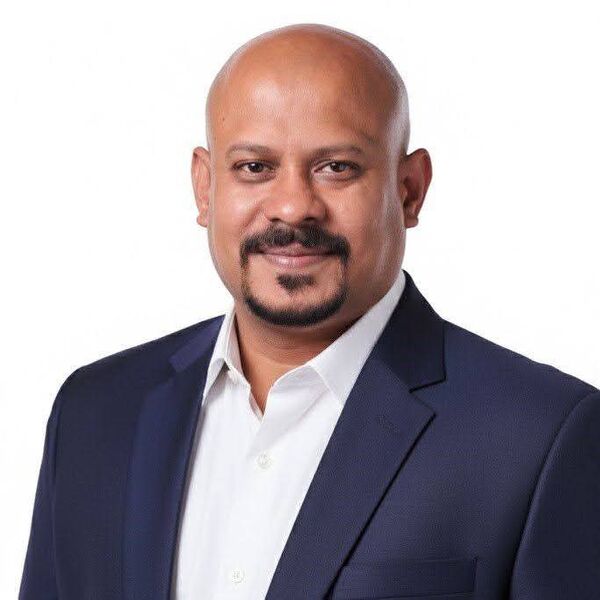 File:Ravi Mahadeva.jpg