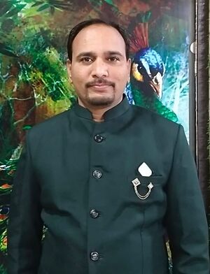 Dr. Akshay Kumar Dhanesh Kumar Raval